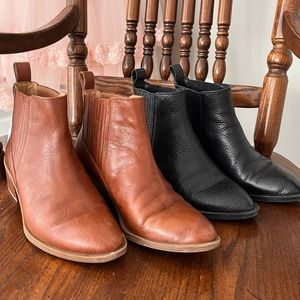 Lot* Two pairs of Crown Vintage ankle boots.